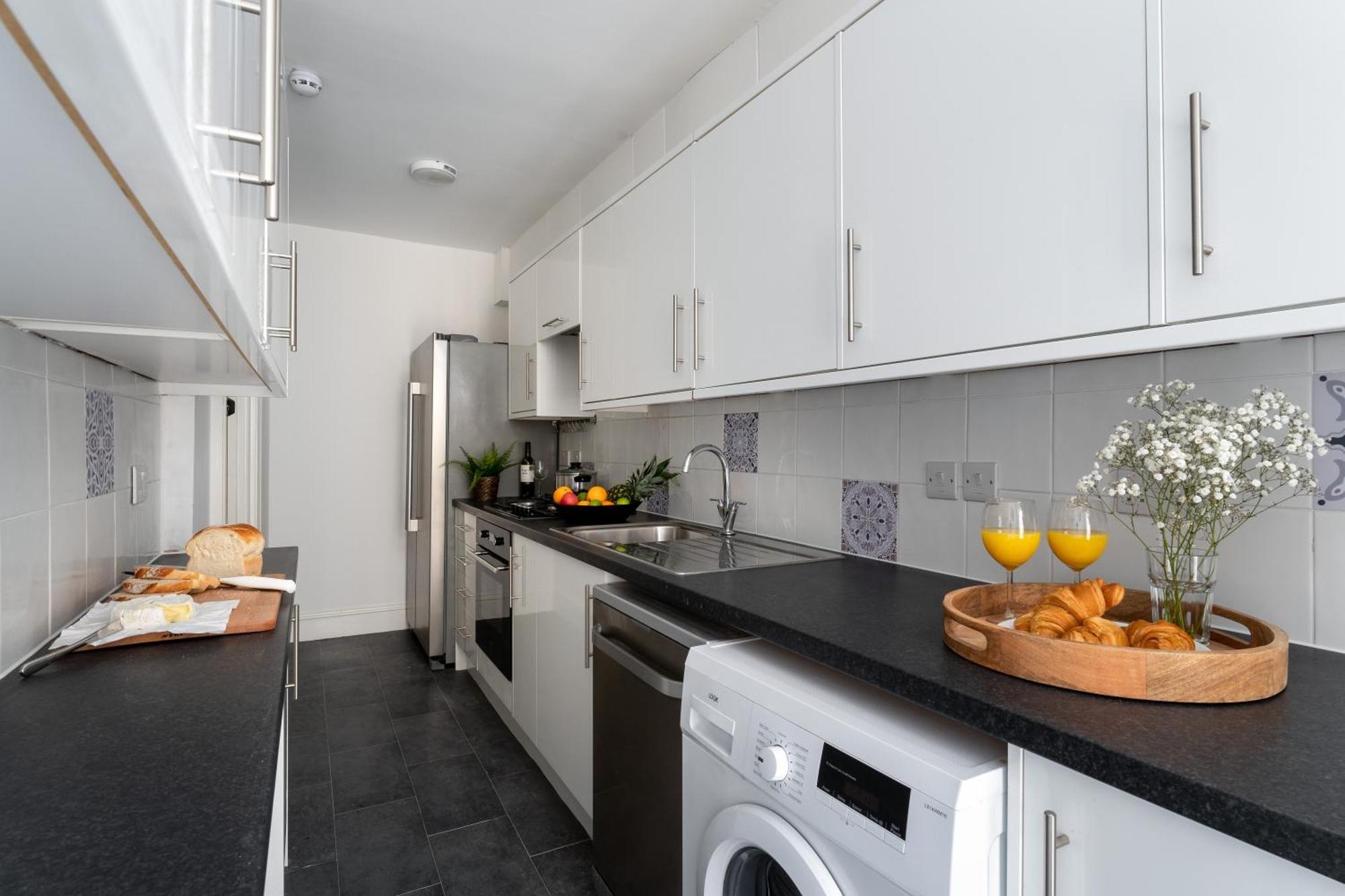 Near Beach, Torquay Heights Modern Apartments, Pet Friendly Habitación foto